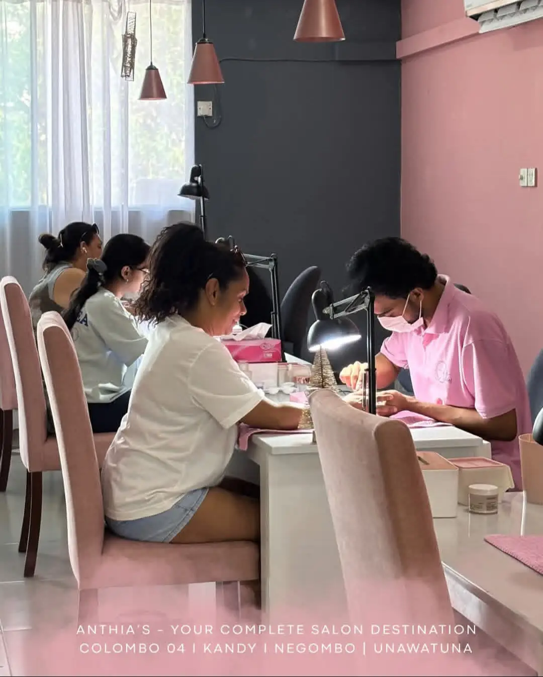 Anthia’s Kandy is hiring! 🌸